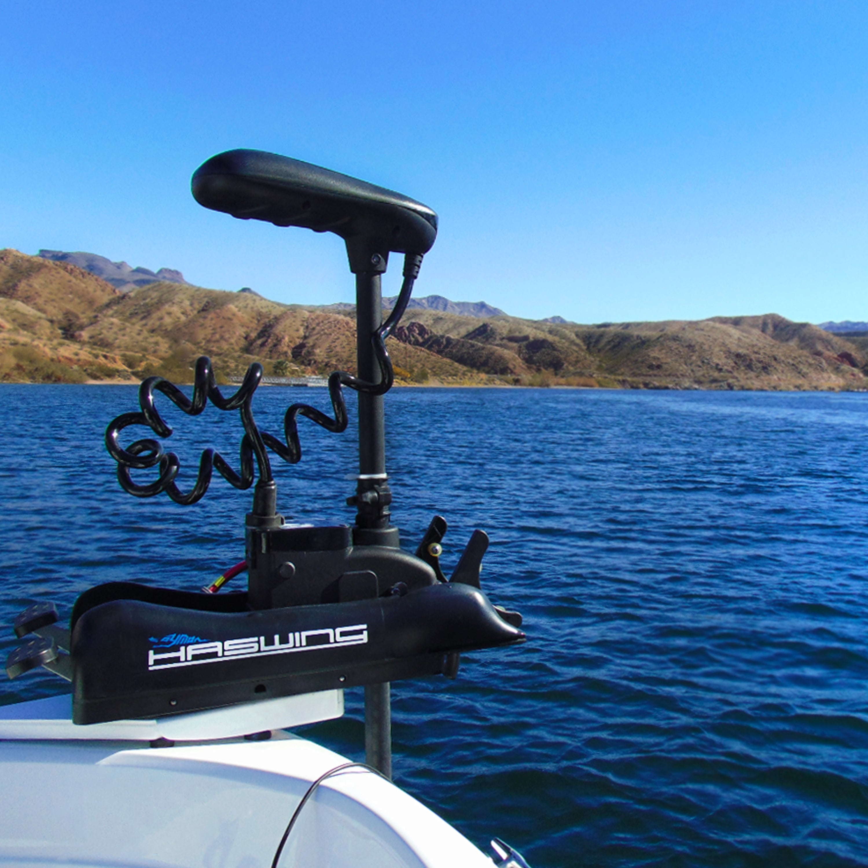 CAYMAN GPS WITH ANCHOR MODE ON REMOTE 24V 80Lbs - 50737 (LIKE NEW)